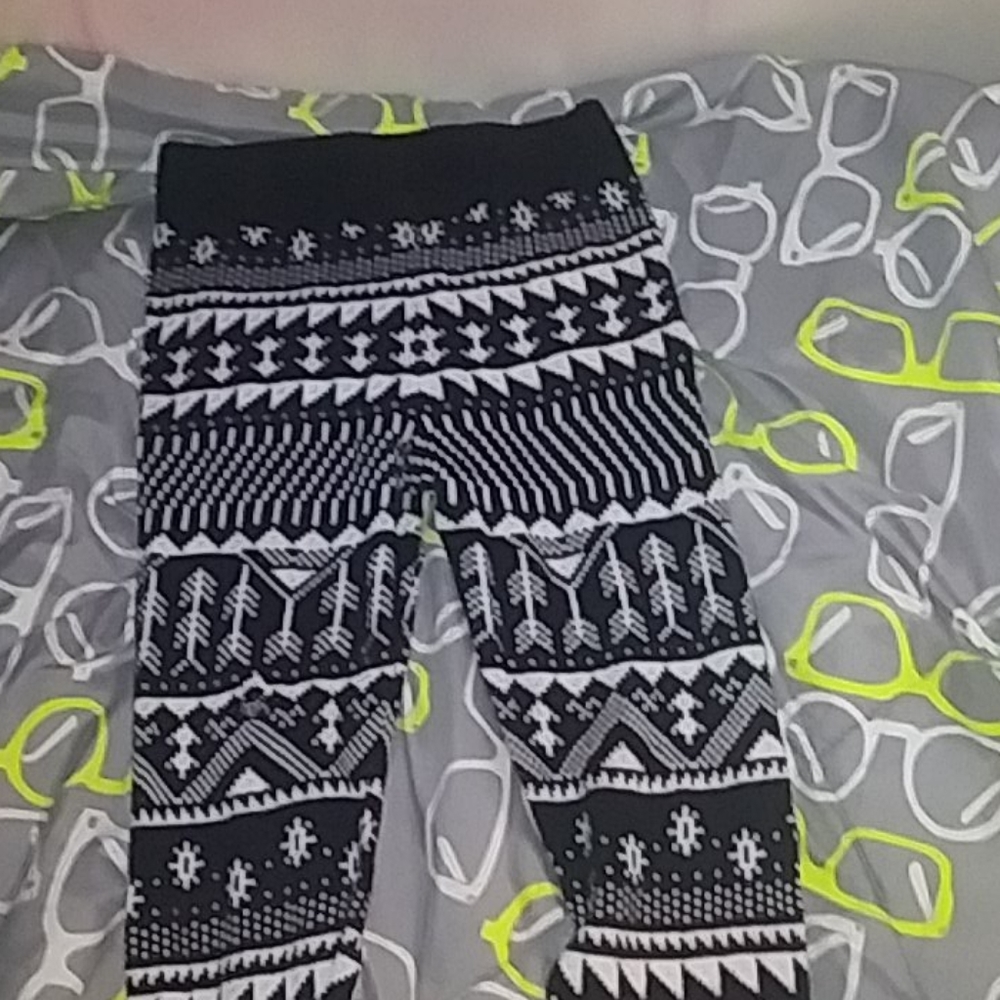 Leggings. So.